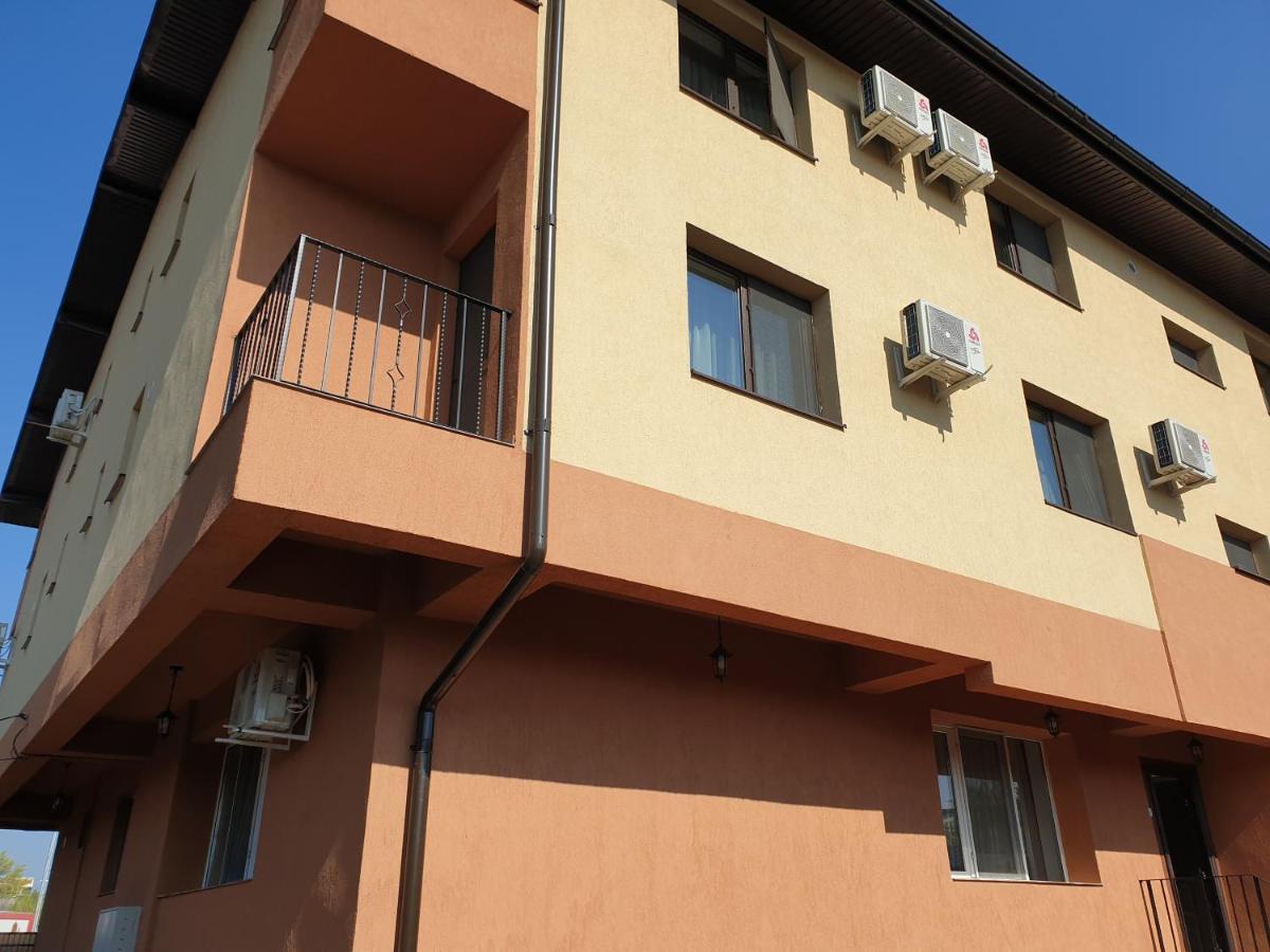 Villa Accommodation Bukarest Exterior foto