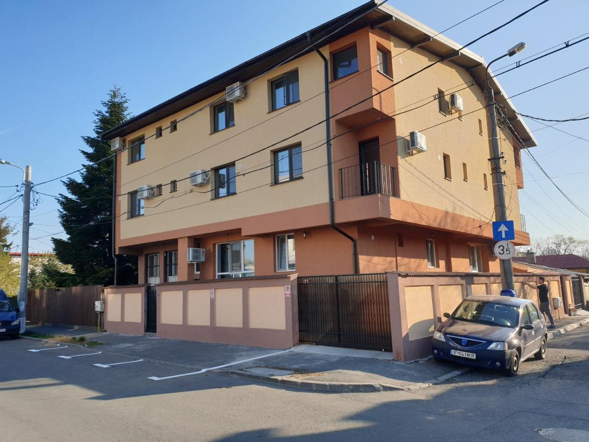 Villa Accommodation Bukarest Exterior foto